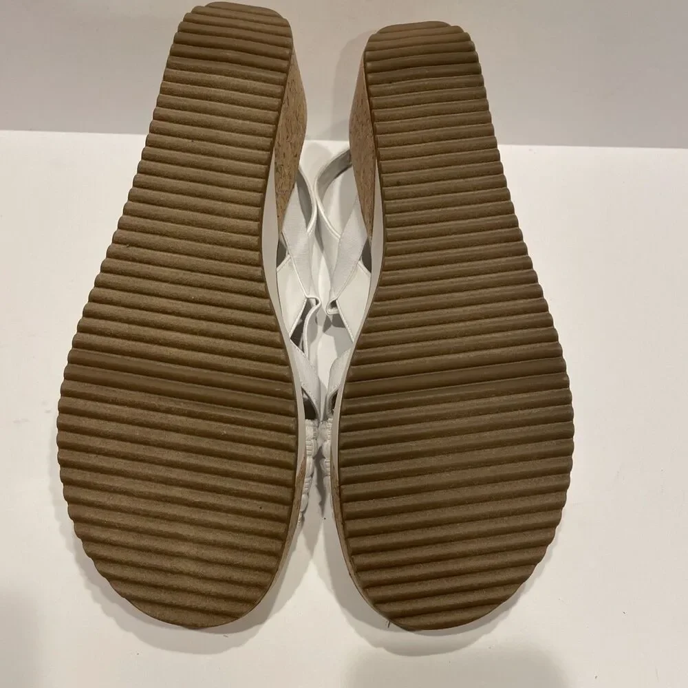 Impo Stretch White Wedge Sandals Women’s 9 1/2 Low Heel Boho Summer